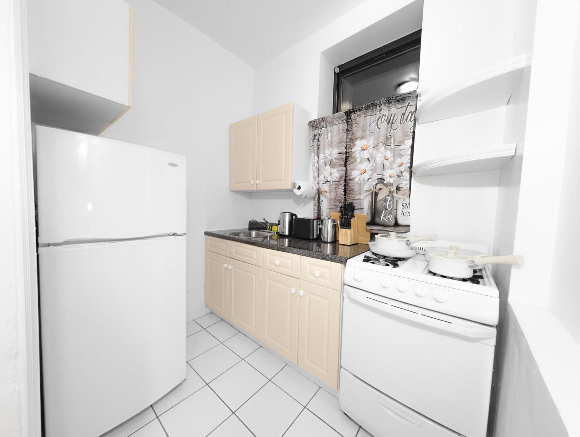 Midtown3 City-steps To Park, Time Square, Subway *